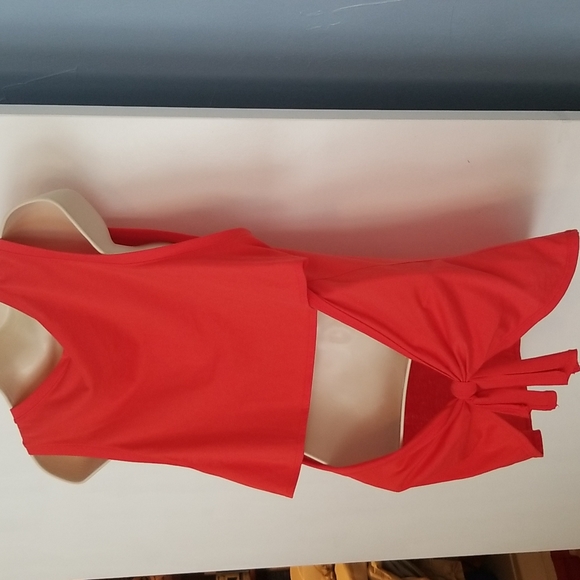 Fabletics Mariela Tank Color: Scarlet XL NWT Open Back with Tie - Picture 7 of 11